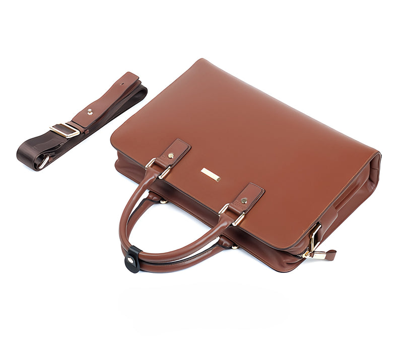 Valmere Attache